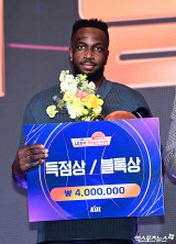 워니 '득점상-블록상 2관왕'[포토]