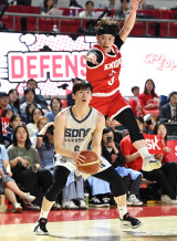 이정현 '타이밍 제대로 뺐었다'[포토]