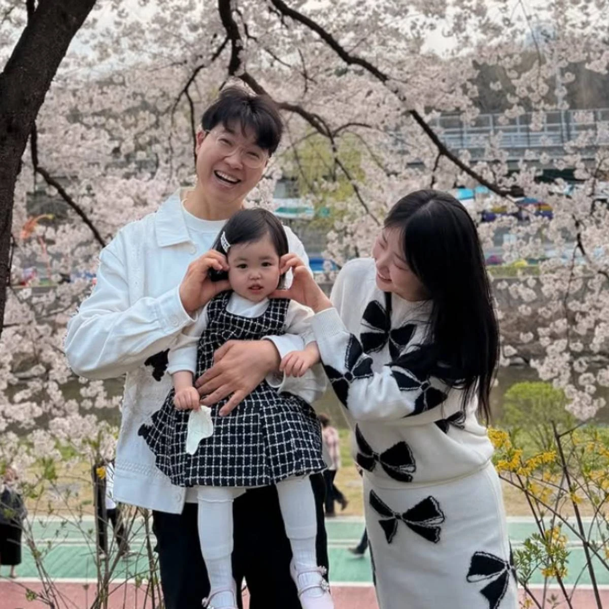 박수홍, 김다예, 딸 가족사진