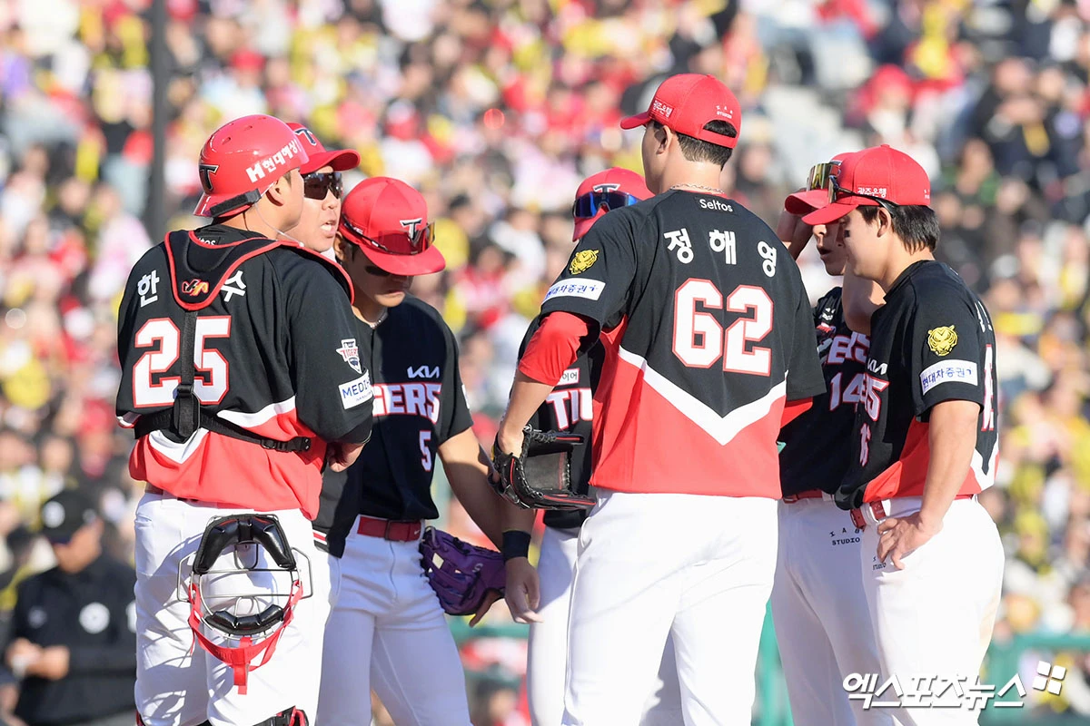 지난 11일 1군 엔트리에서 말소된 KIA 타이거즈 마무리 투수 정해영이 퓨처스리그에서 선발 등판을 준비할 예정이다. 그는 올 시즌  4경기에 구원 등판해 승패 없이 1세이브 평균자책점 16.88을 기록했다. 엑스포츠뉴스 DB