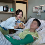 효민, 아픈 팬 위해 병실로 달려갔다…'편스토랑' 출연료 전액 기부+금귤 케이크도 만들어 '감동' [엑's 이슈]