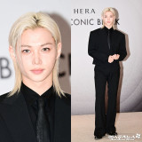 'AI인가?' 스키즈 필릭스, 현실감 1도 없는 CG 비주얼