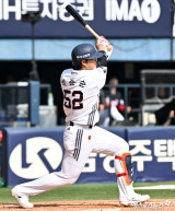 박준순 ‘뜨거운 방망이’[포토]