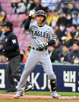 이원석 ‘선두타자 출루’[포토]