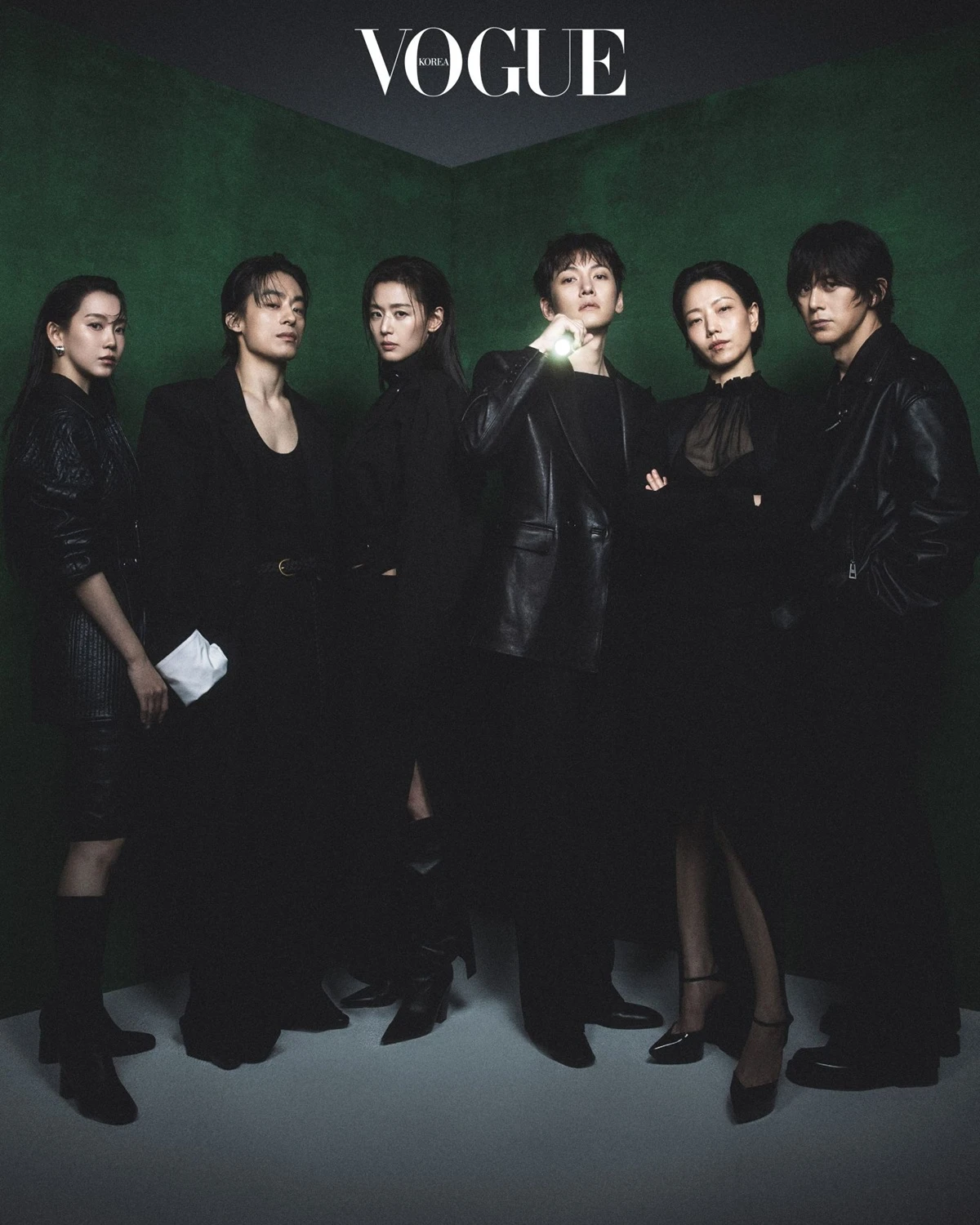 영화 '군체' 화보