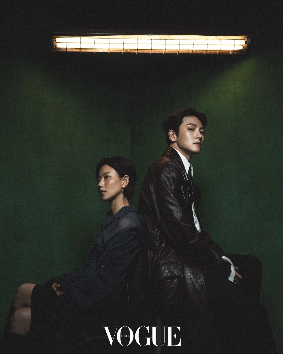 영화 '군체' 화보