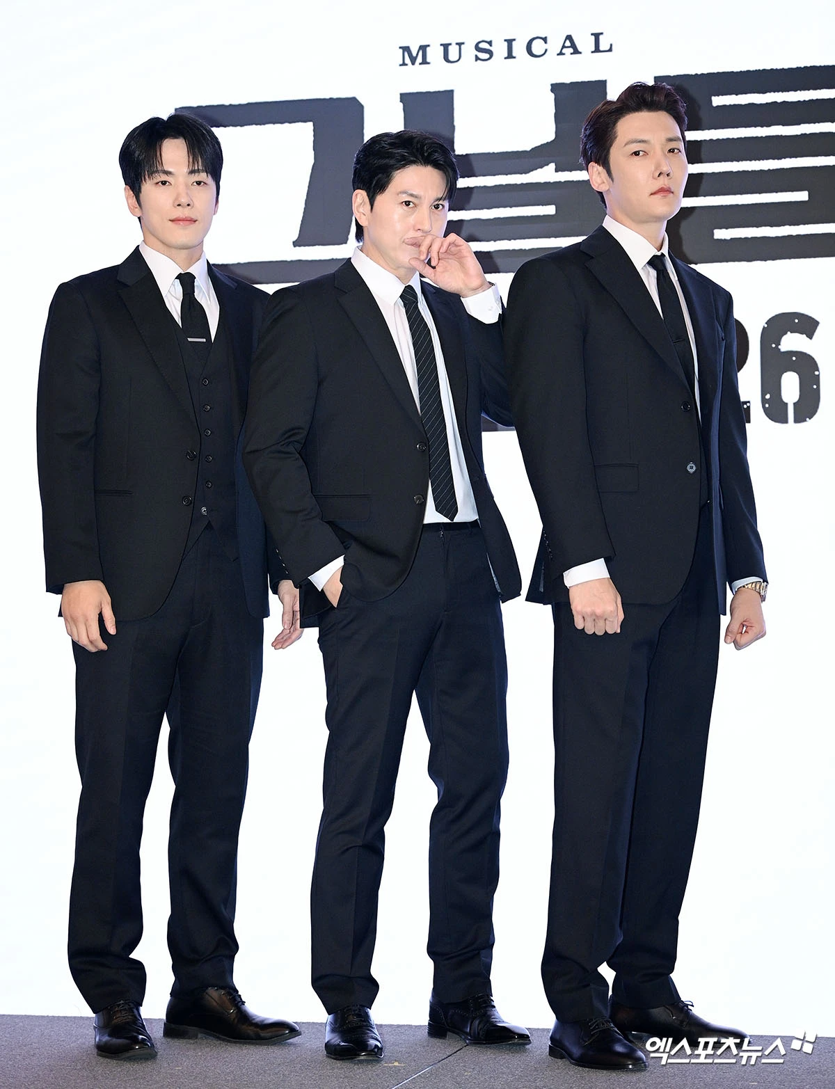 뮤지컬 '그날들' 정학 역을 맡은 김정현-류수영-최진혁