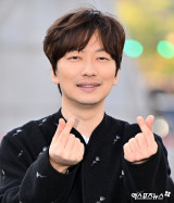 이동휘 '하트 선물 받으세요'[엑's HD포토]