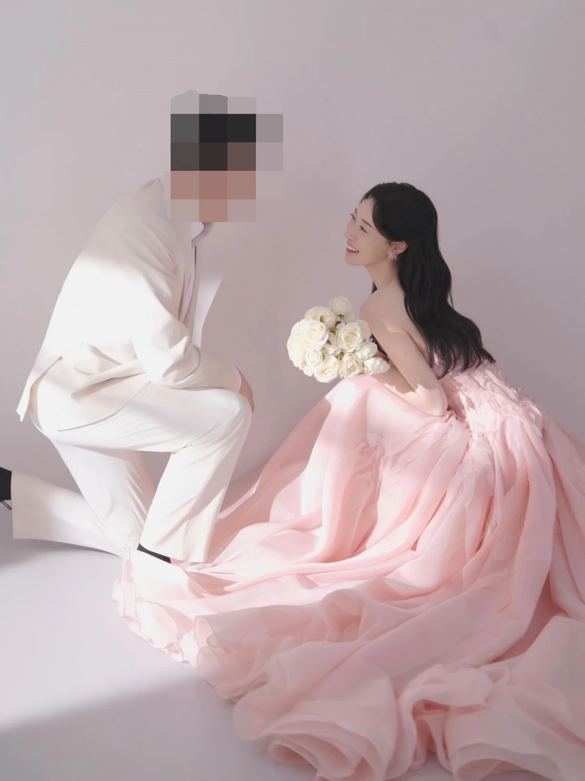 김유지