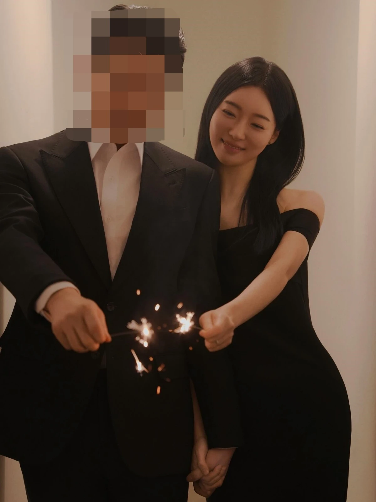 김유지