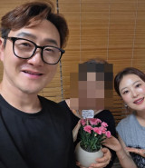 김원효, 어버이날 장모 챙기는 사위…♥심진화 고마운 남편 [★해시태그]