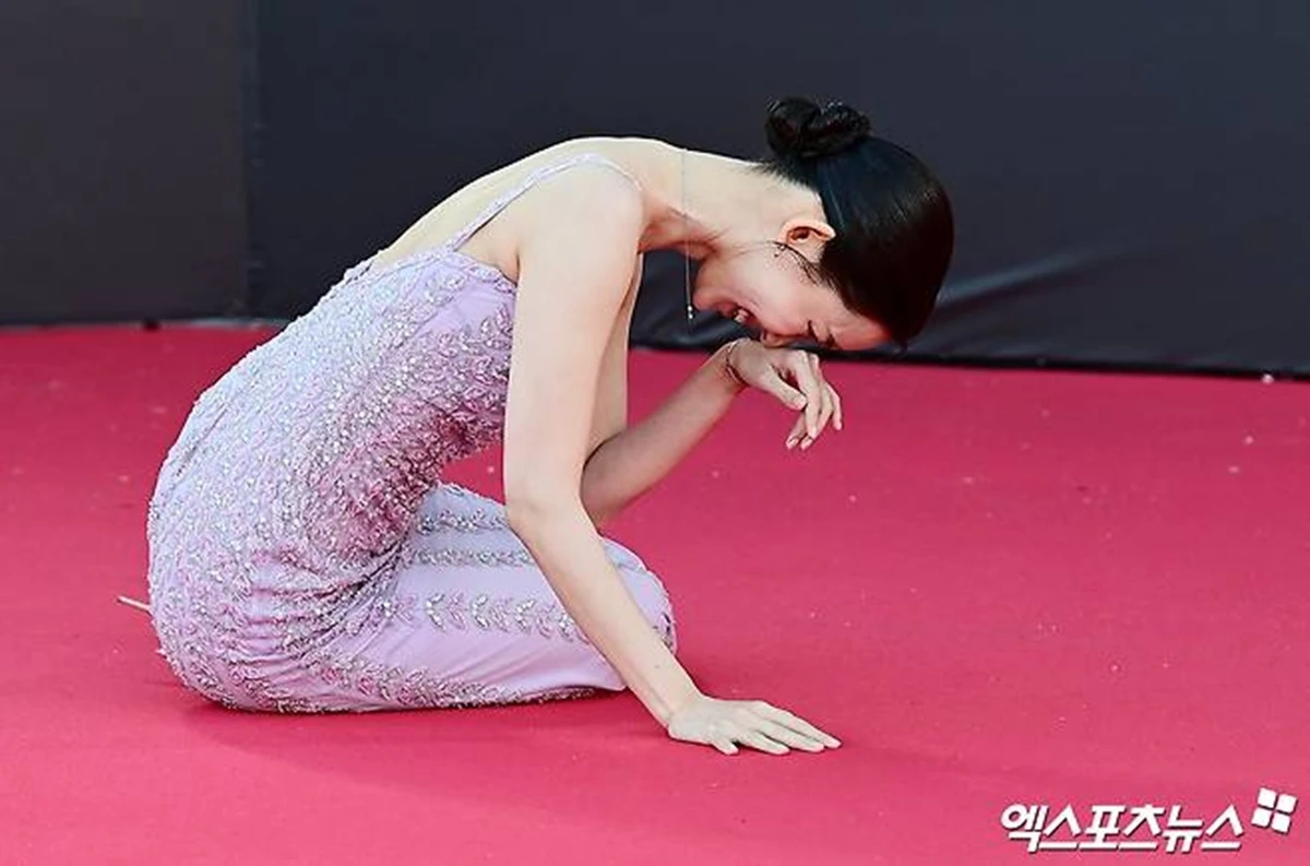 배우 신현빈