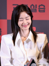 한선화, '모자무싸' 화제의 축가 비하인드 구교환도 감동, 대본 받자마자 울어 (정희)