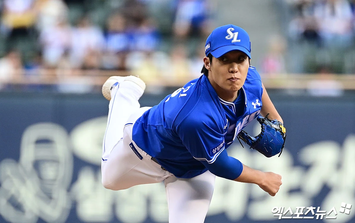 삼성 라이온즈 원태인이 13일 서울 잠실야구장에서 열린 2026 신한 SOL KBO리그 LG 트윈스와의 팀 간 4차전에 선발등판, 6이닝 4실점으로 부진했다. LG는 이날 5-3으로 이겼다. LG는 23승 15패가 돼 하루 만에 삼성을 3위로 끌어내리고 2위를 되찾았다. 삼성은 9연승에 도전했으나 무산됐다. 사진 박지영 기자