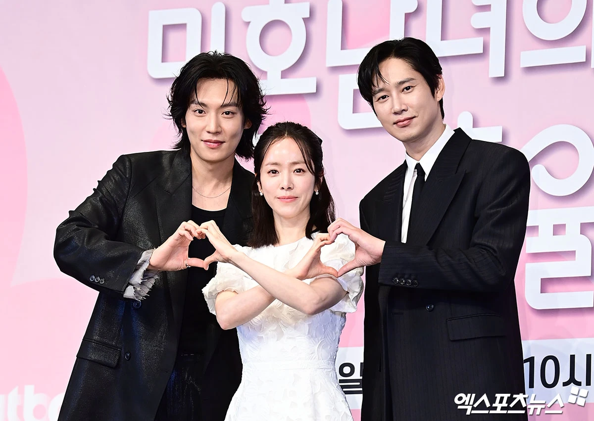 '미혼남녀의 효율적 만남' 이기택-한지민-박성훈