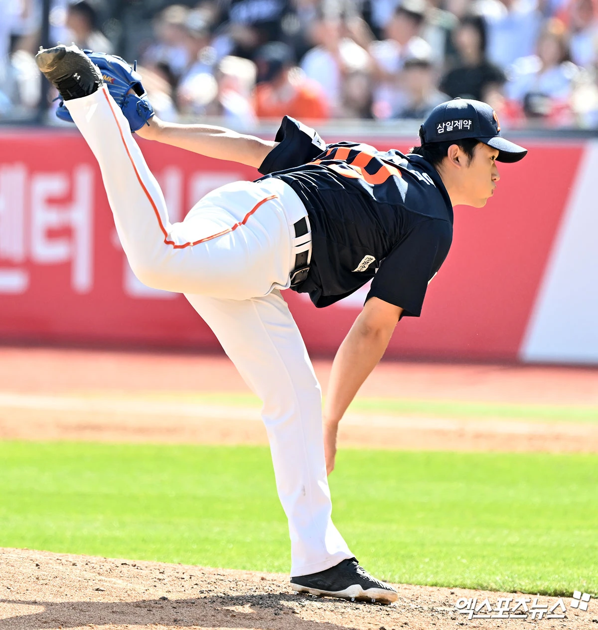 지난 17일 수원 KT 위즈전에서 ⅓이닝 1피안타 3볼넷 3실점으로 부진했던 한화 이글스 우완 윤산흠. 사진 엑스포츠뉴스 DB