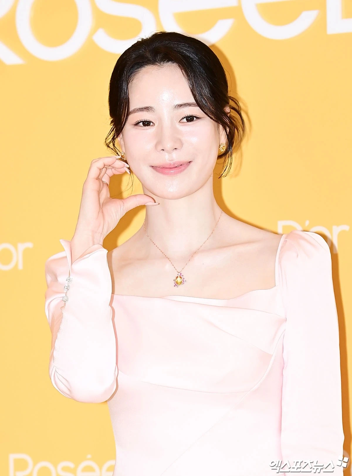 임지연.