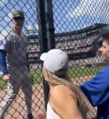 "제가 너무 잘못했습니다" 상대팀 여성팬 '욕설 폭탄'→성희롱 발언 충격 대응→MLB 깜짝 놀랐다…크로우-암스트롱 사과→중징계 가능성
