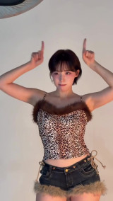 치어리더 하지원, 과감한 레오파드 패션…허벅지 1티어 입증