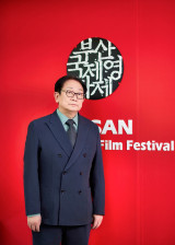 부산영화제, 칸 영화제와 '오스카 직행' 자격…박광수 이사장 한국의 위상 덕 (엑's in 칸)[인터뷰]