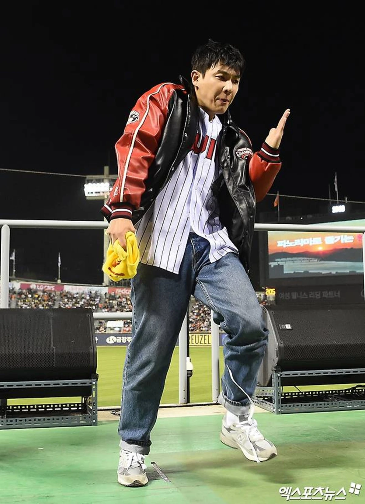 배우 이준
