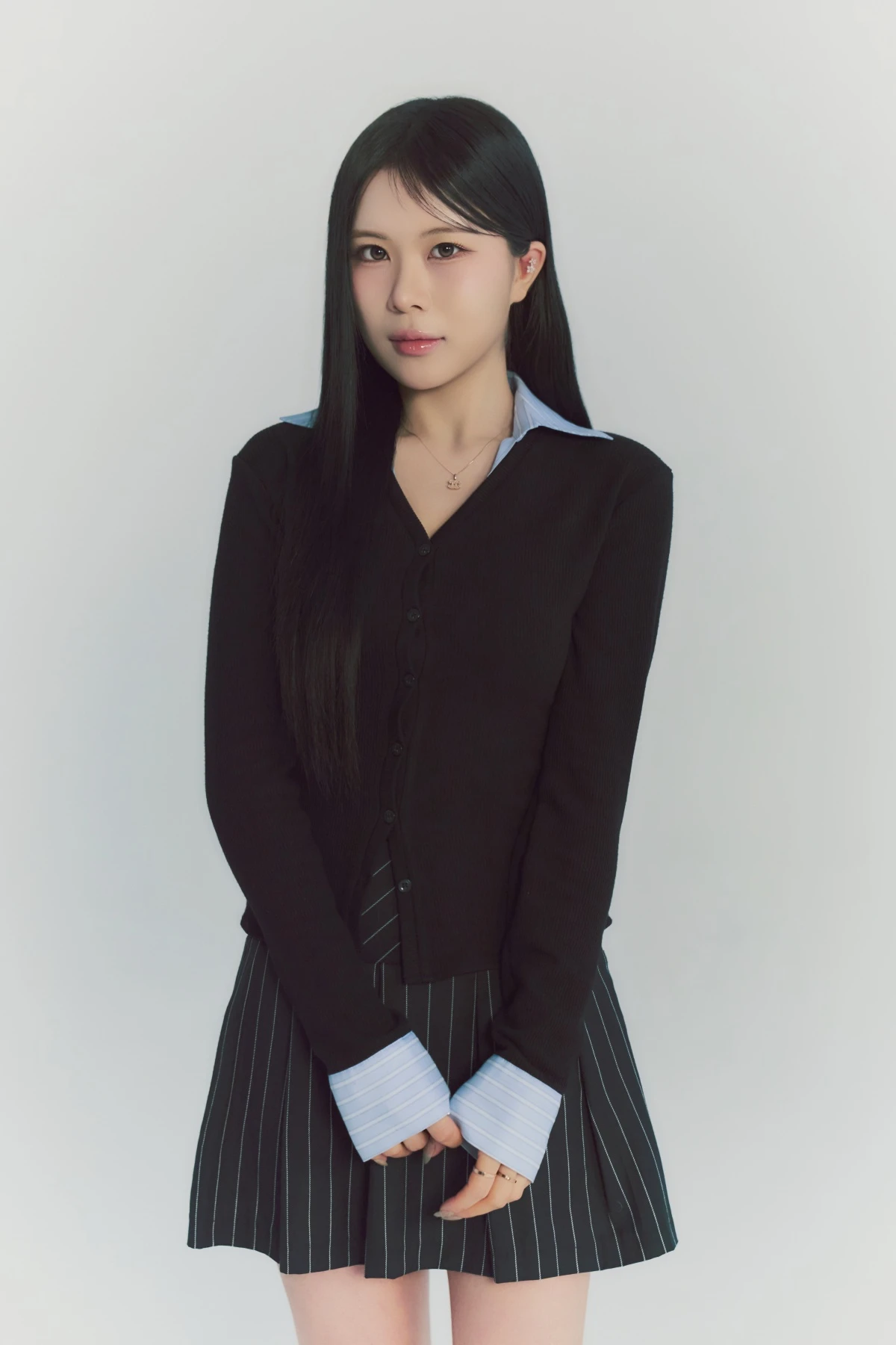 루안.