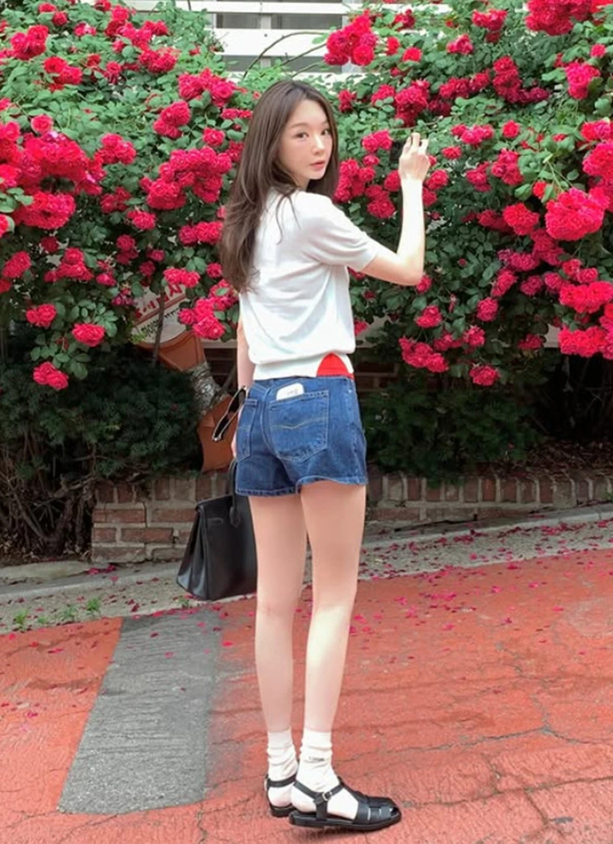 사진 = 강민경 SNS