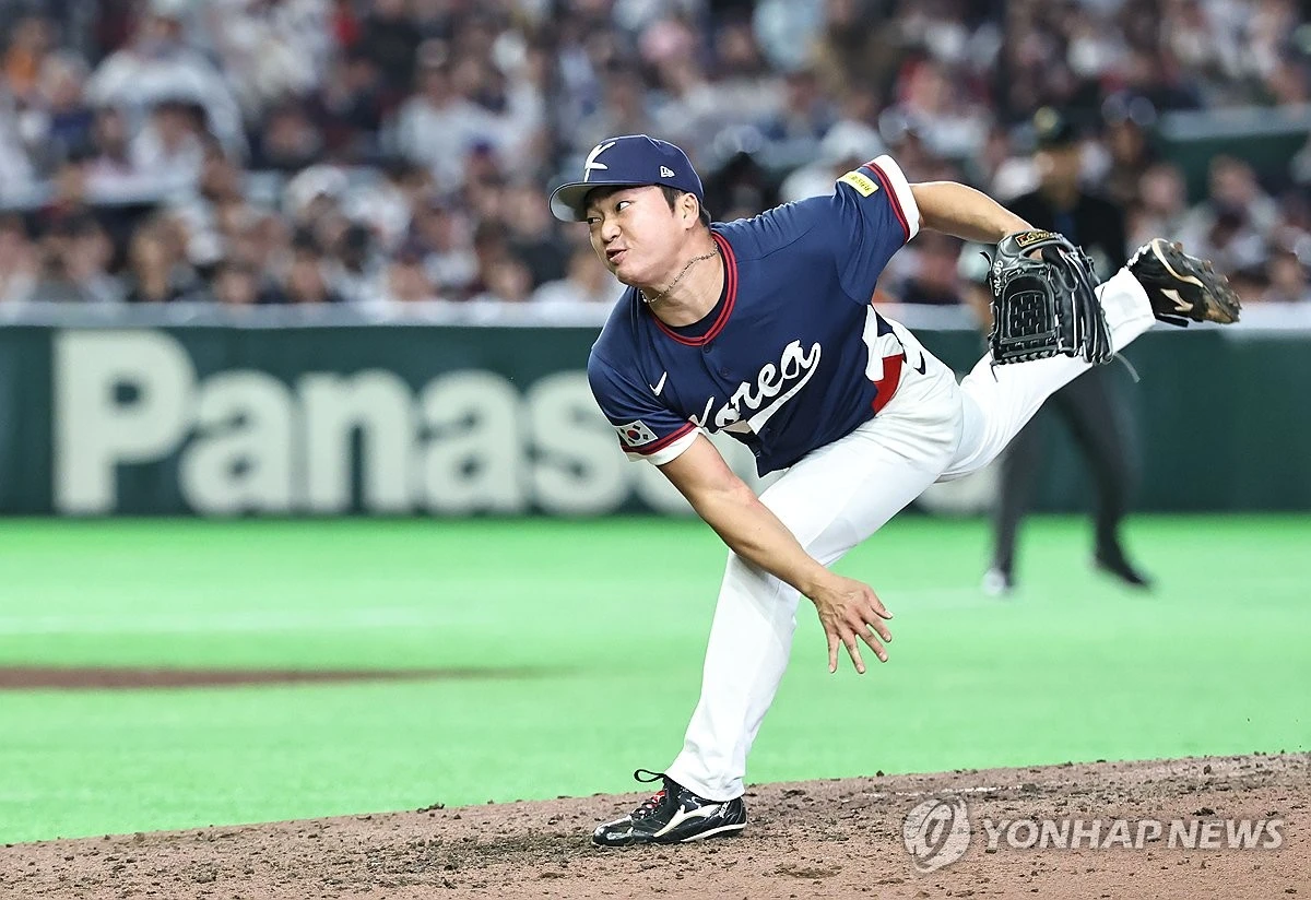 미국 메이저리그(MLB) 디트로이트 타이거스 산하 트리플A 톨리도 머드헨즈에서 빅리그 콜업을 기다리고 있는 한국인 우완 고우석(27)이 오랜만에 실점을 기록했다. 최근 이어가던 무실점 행진도 7경기 만에 막을 내렸다. 고우석은 29일 미국 오하이오주 톨리도의 피프스 서드 필드에서 열린 콜럼버스 클리퍼스(클리블랜드 가디언스 산하)와의 2026 마이너리그 트리플A 경기에 구원 등판해 2이닝 3피안타 1볼넷 4탈삼진 3실점을 기록했다. 트리플A에서의 시즌 평균자책점은 종전 1.38에서 3.77까지 상승했다.