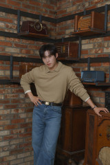 김성철, 이 대통령 사전투표 현장 인근서 '골드랜드' 인터뷰 진행 "저도 해야죠" [엑's 인터뷰]