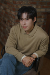 김성철, '골드랜드'서 총 맞았는데 살았다?…"박보영 빼고 다 죽는 설정, 살려달라고 애원" [엑's 인터뷰]