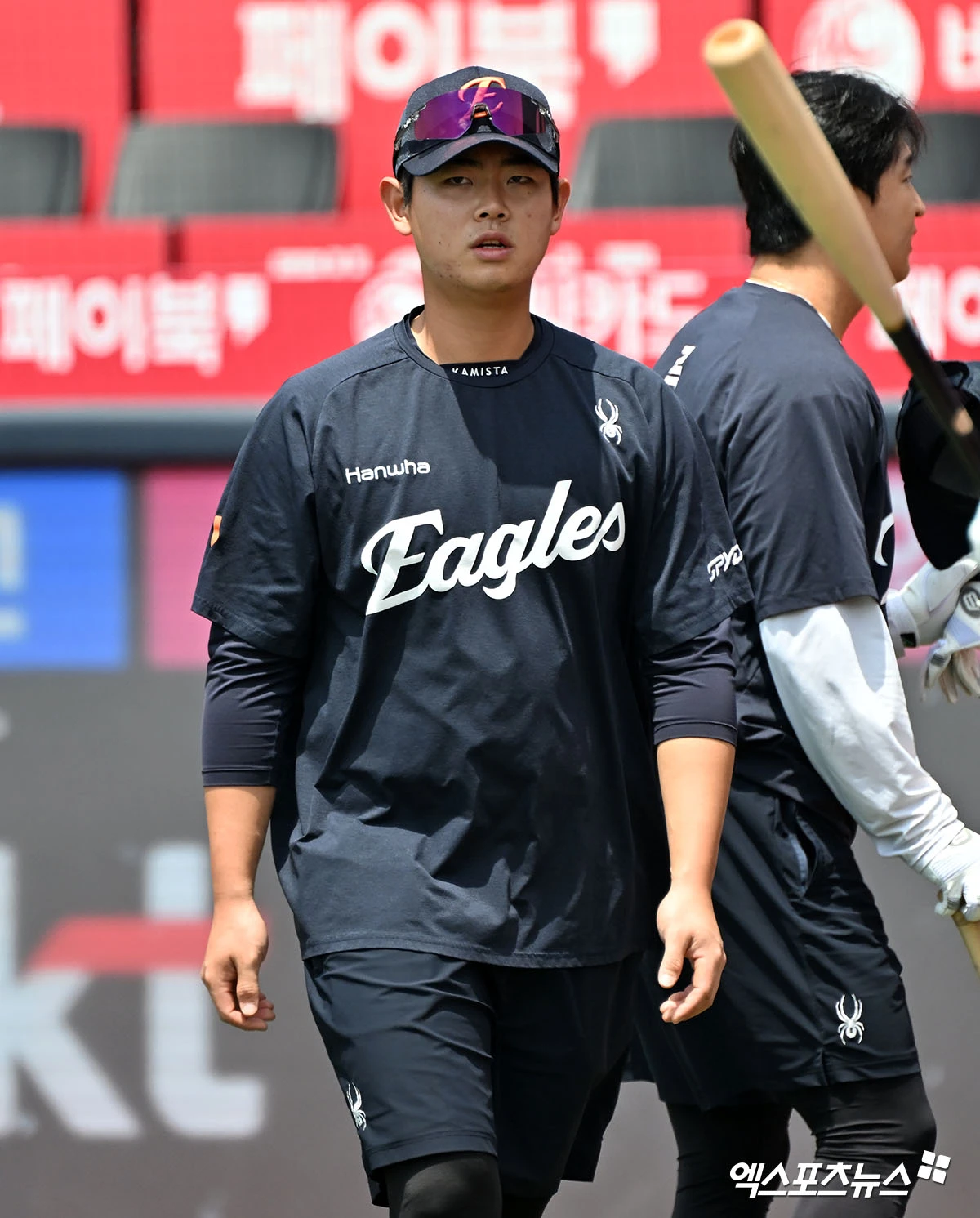 17일 오후 수원KT위즈파크에서 열리는 '2026 신한 SOL Bank KBO리그' 한화 이글스와 KT 위즈의 경기, 한화 허인서가 훈련에 임하고 있다. 엑스포츠뉴스 DB