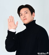 지창욱, 국세청 특별 세무조사로 수십억 세금 추징설…소속사 "확인 중" [공식]