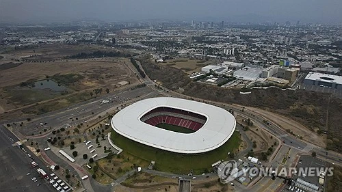 체코전과 멕시코전이 열리는 아크론 스타디움