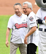 젠슨 황 엔비디아 CEO와 박정원 두산그룹 회장 ‘밝은 미소’[포토]