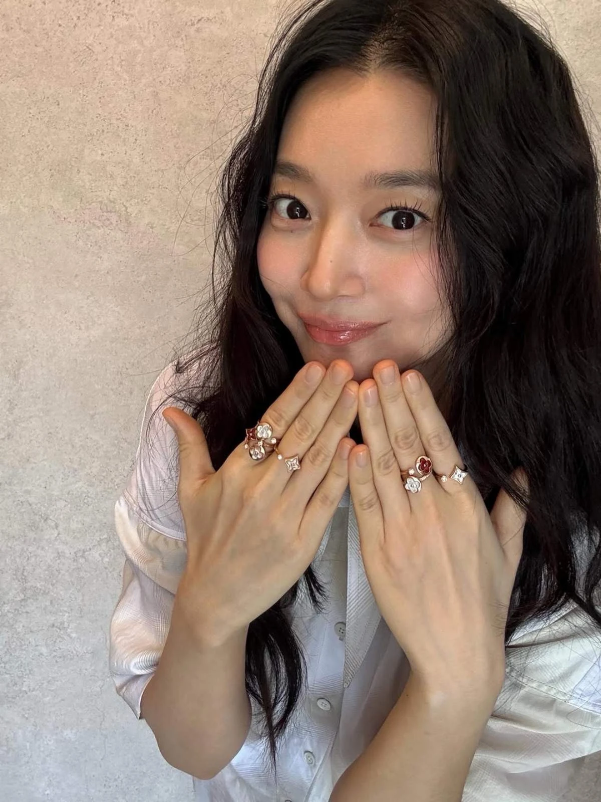 사진 = 신민아 인스타그램