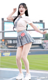 정설아 치어리더 ‘개미허리 인증’[엑's HD포토]
