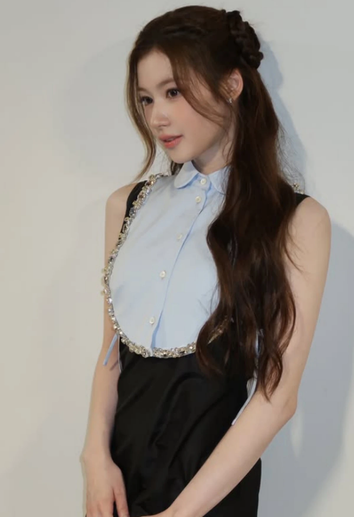 사나 SNS.