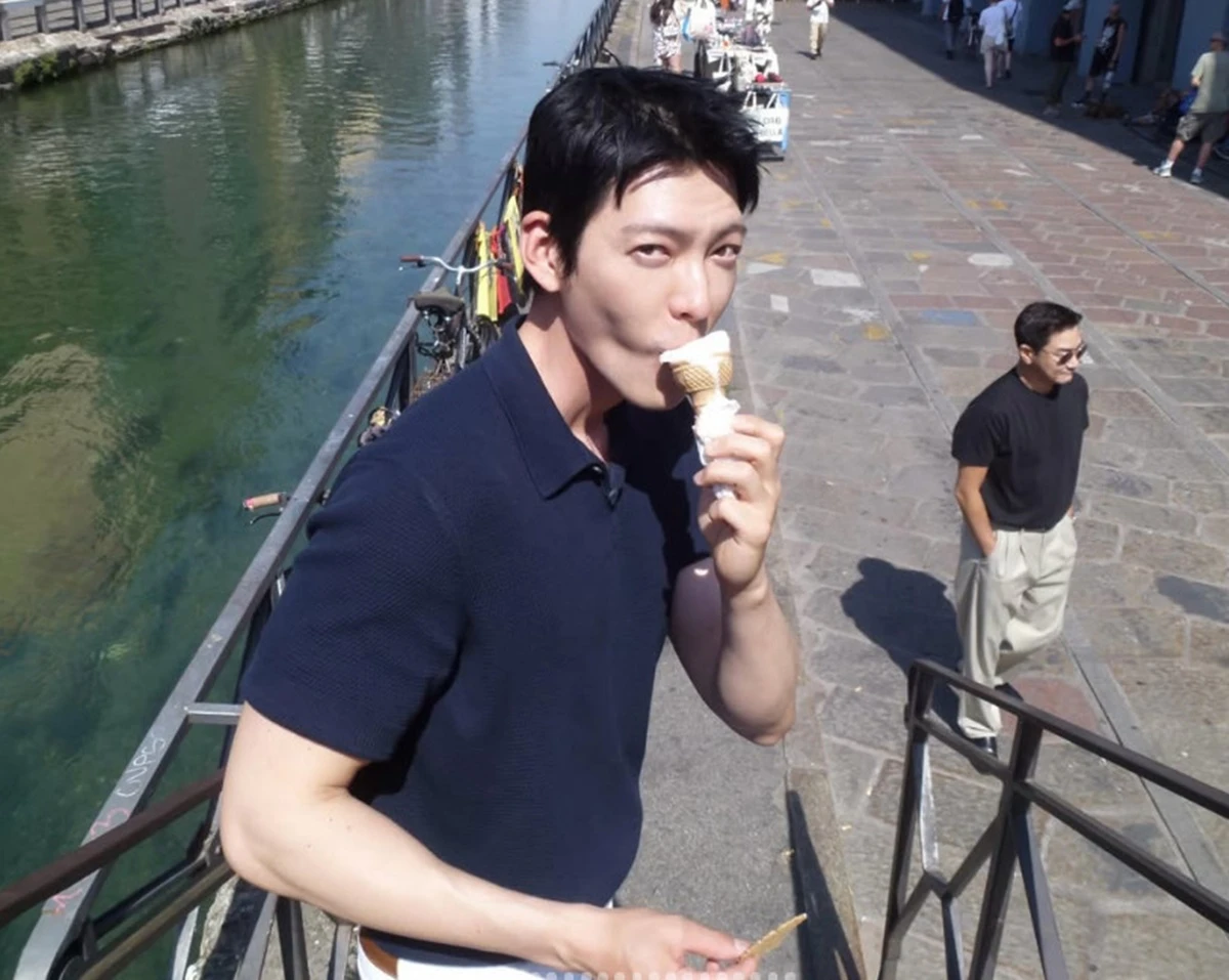 김우빈 계정