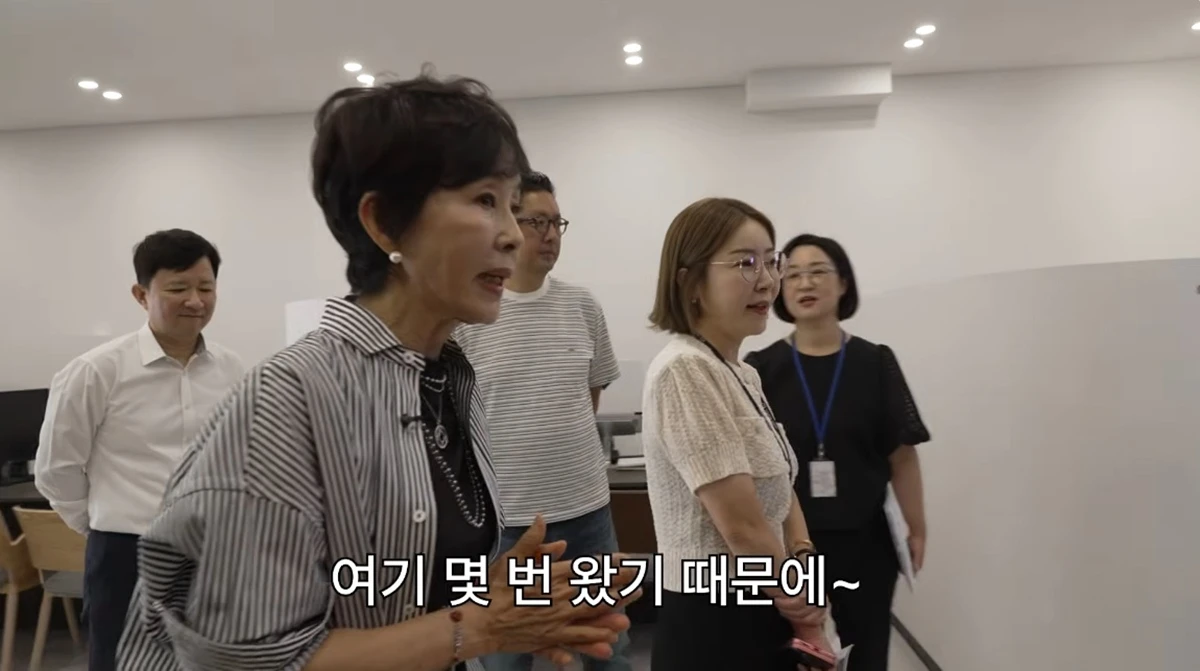 유튜브 채널 '찐 여배우들'