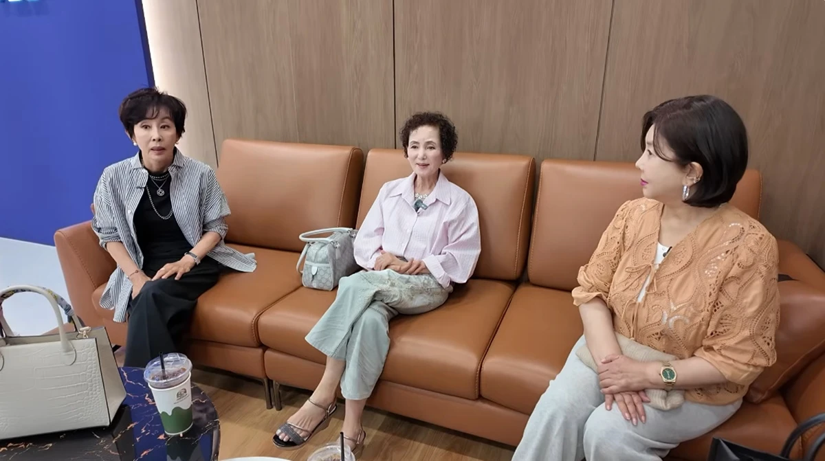 유튜브 채널 '찐 여배우들'