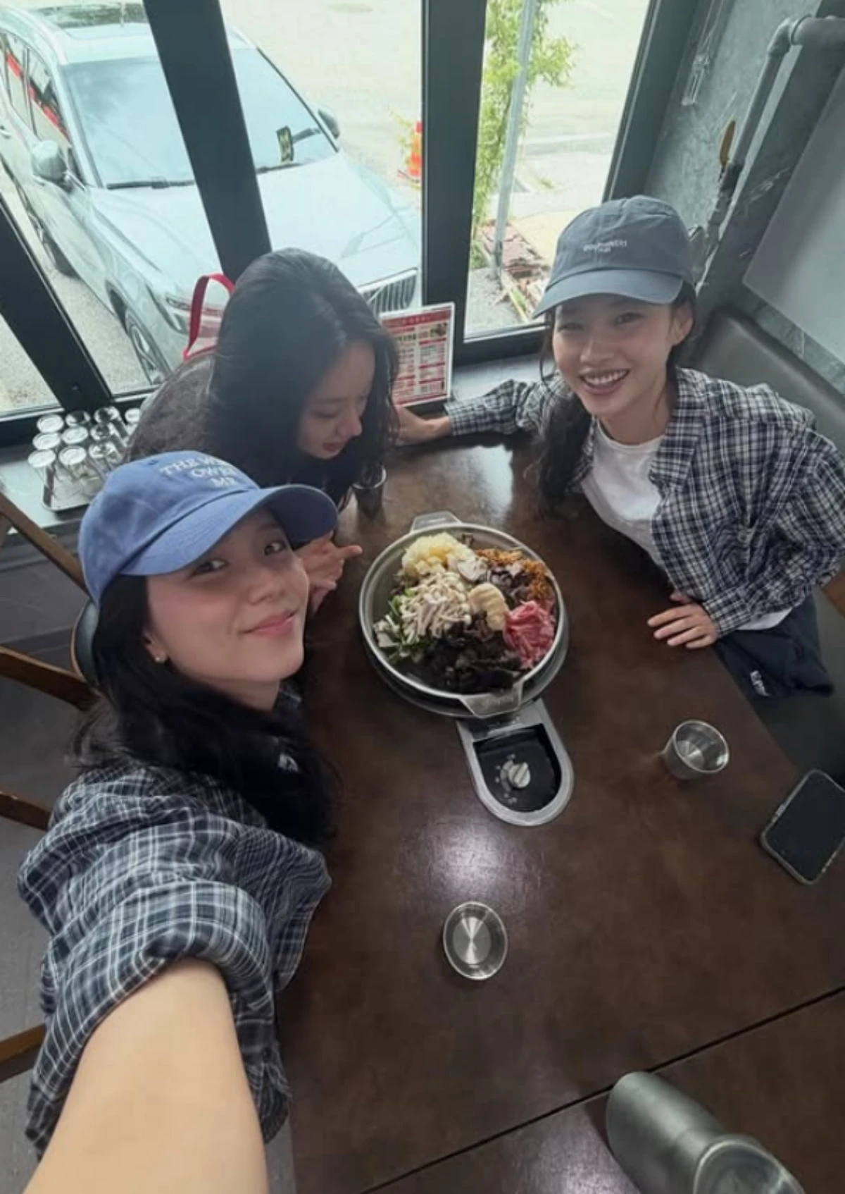 지수 SNS.