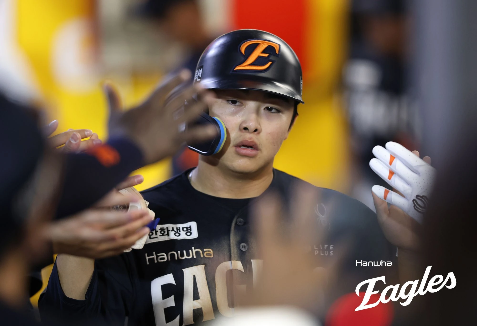 한화 이글스 외야수 문현빈이 26일 인천 SSG랜더스필드에서 열린 2026 신한 SOL KBO리그 SSG 랜더스와의 팀 간 9차전에서 멀티 히트를 기록, 팀 연패 탈출에 힘을 보탰다. 사진 한화 이글스