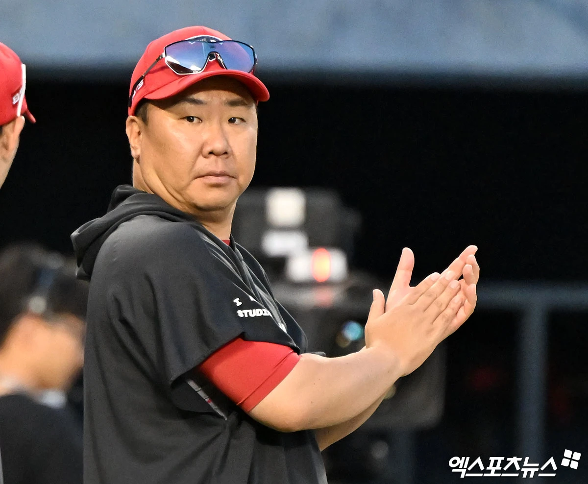 이범호 감독이 이끄는 KIA 타이거즈가 지난 28일 잠실 두산 베어스전에서 승리, 단독 4위를 굳게 지켰다. 사진 엑스포츠뉴스 DB