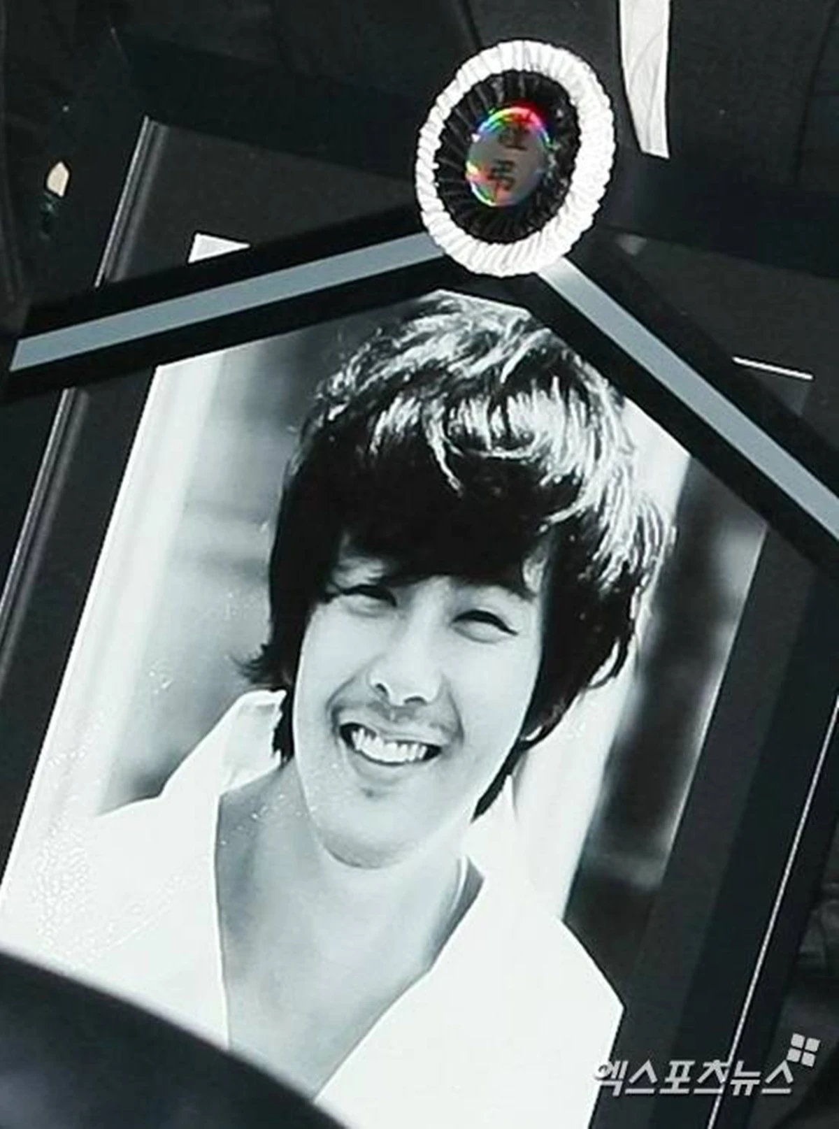 배우 故박용하