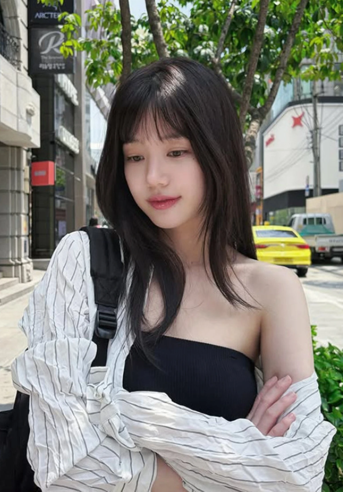 사진 = 이유비 SNS