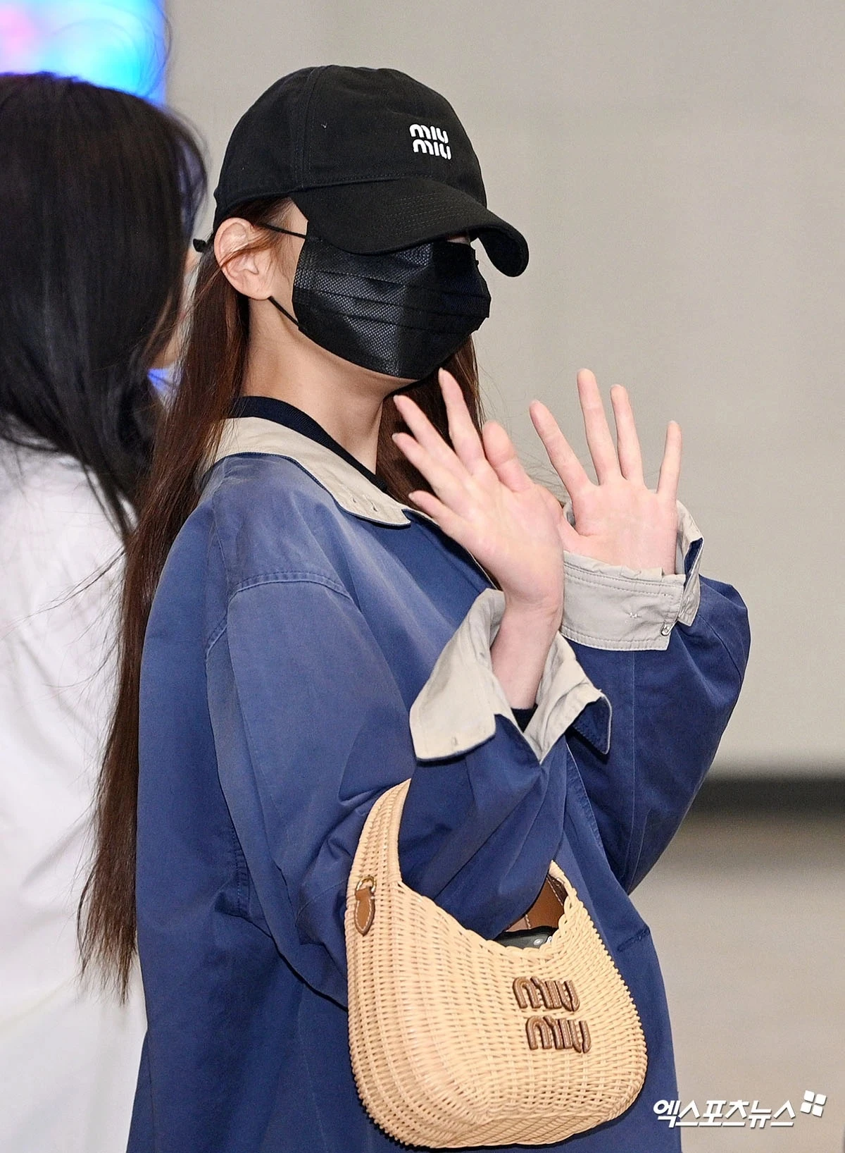 장원영.