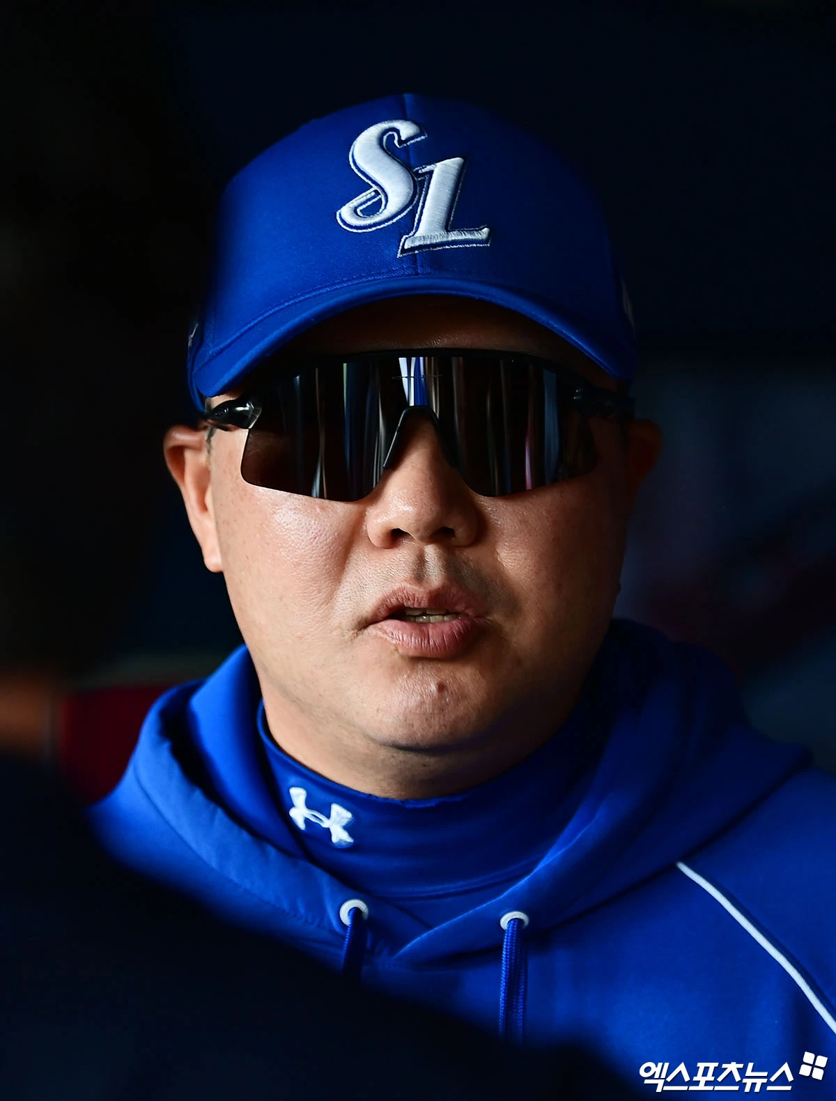 13일 오후 서울 송파구 잠실야구장에서 열리는 '2026 신한 SOL Bank KBO리그' 삼성 라이온즈와 LG 트윈스의 경기에 앞서 삼성 박진만 감독이 취재진과 인터뷰를 나누고 있다. 엑스포츠뉴스 DB