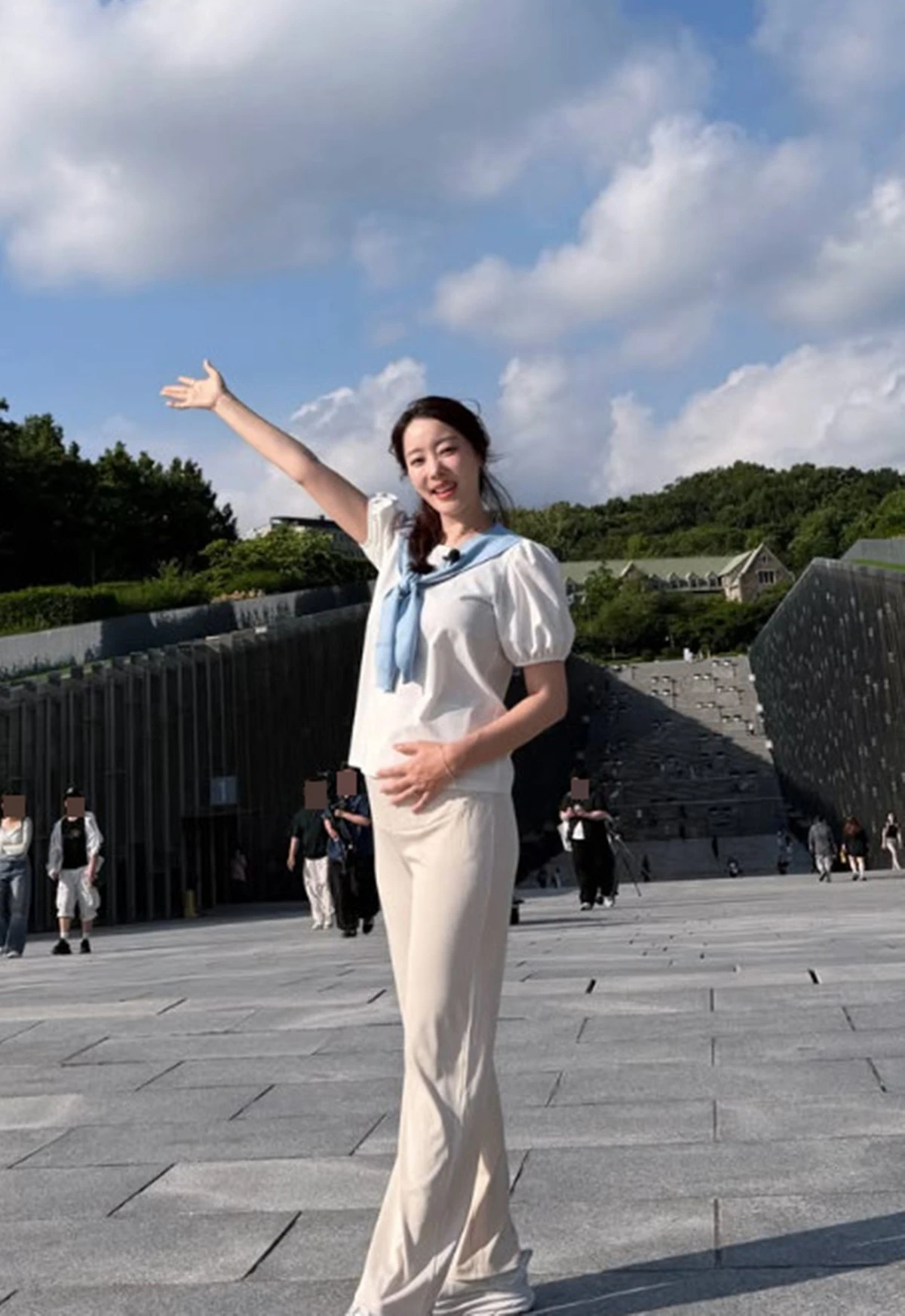 사진 = 고우리 SNS