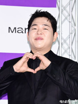 문상훈 '수줍은 손하트'[엑's HD포토]