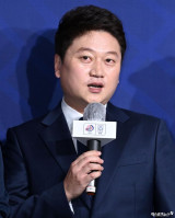 박문성 분노 폭발! "'박지성 안 돼, 나가주세요' 이런 얘기"…축구협회 사과문 지적 "축구의 숭고한 가치와 순수함 훼손했던 사람들 누구인가"